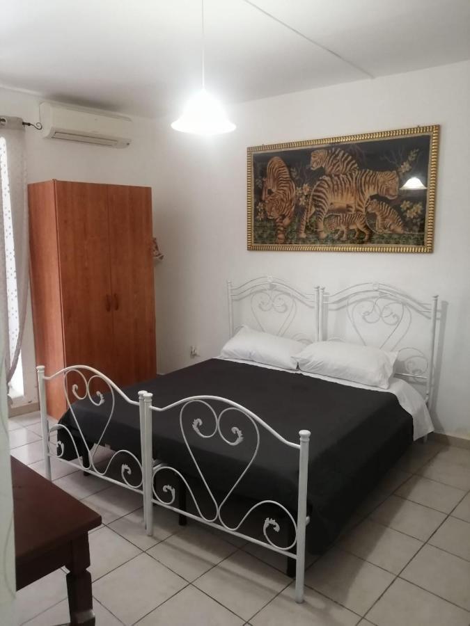 La Nicchia Apartment Bari Luaran gambar